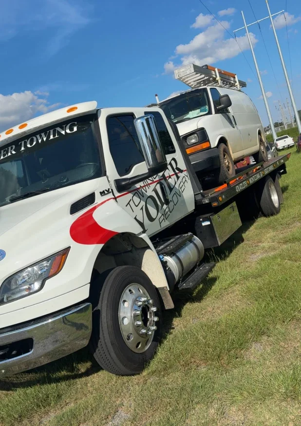 Heavy Recovery — We've Got the Equipment